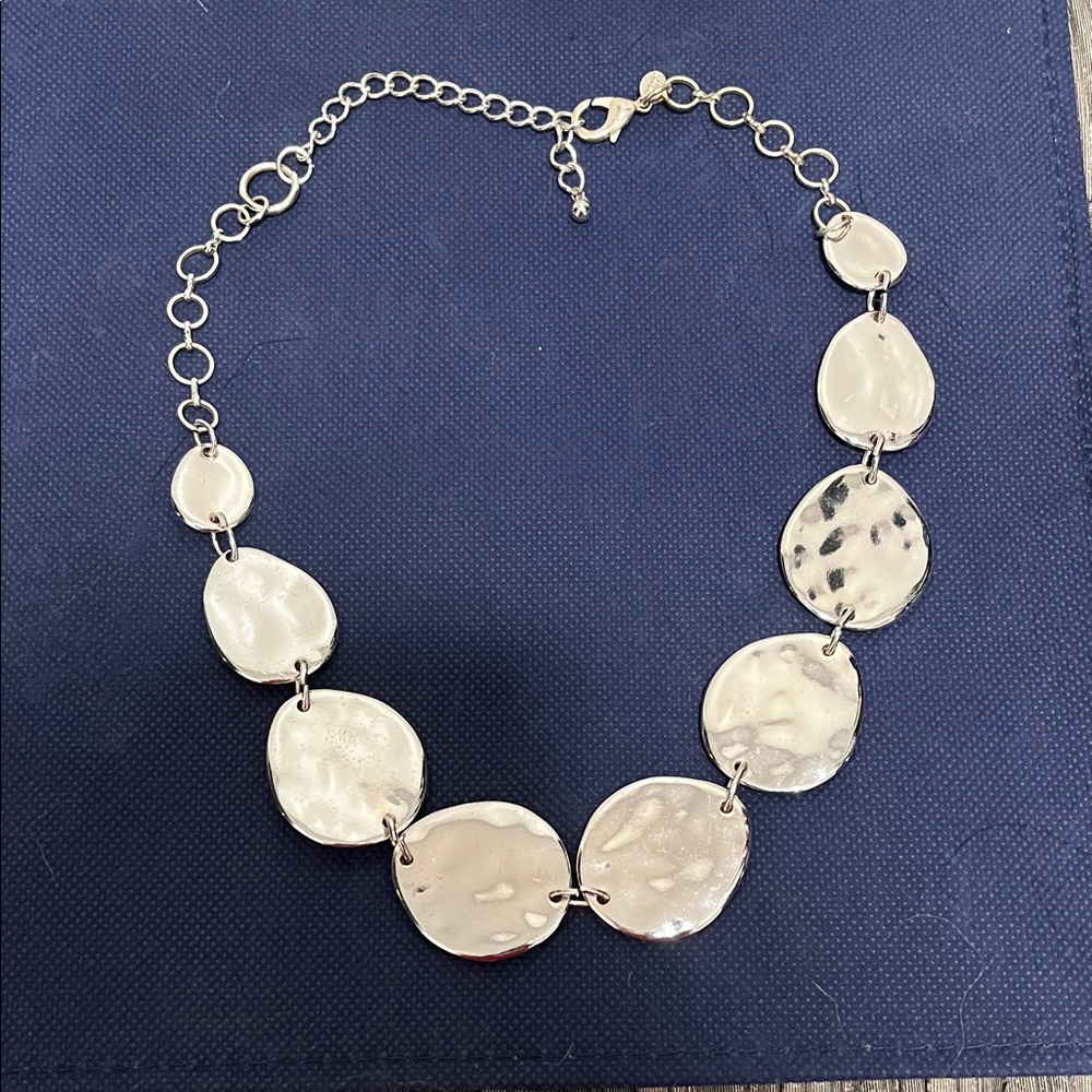 Elegant Silver Necklace